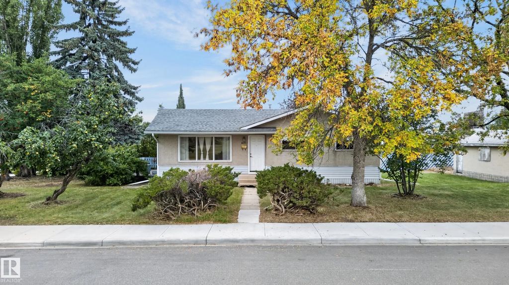 10508 60a Avenue, Edmonton