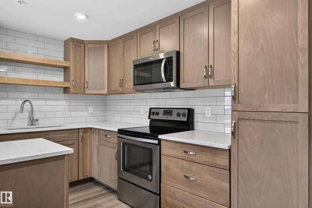 131 5504 Schonsee Drive, Edmonton