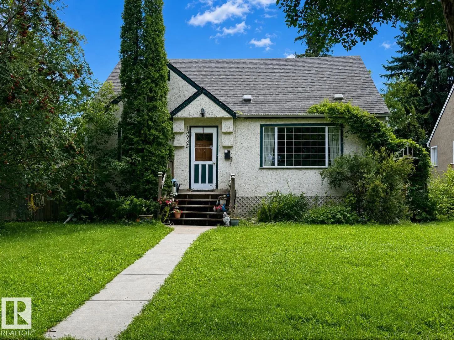Photo of Listing #E4502089