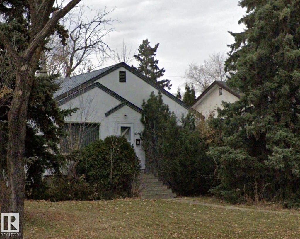 11250 72 Avenue, Edmonton
