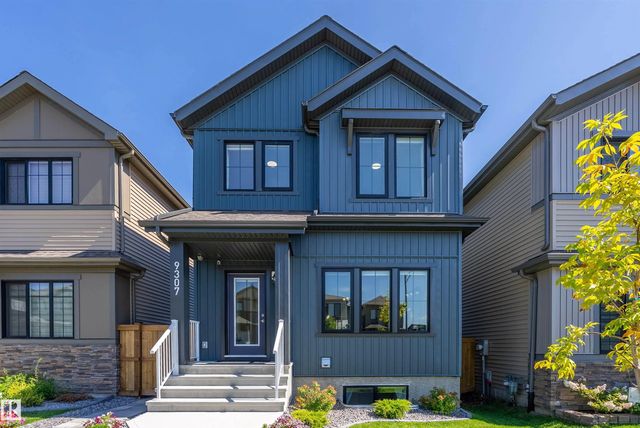 9307 221 Street Nw, Edmonton