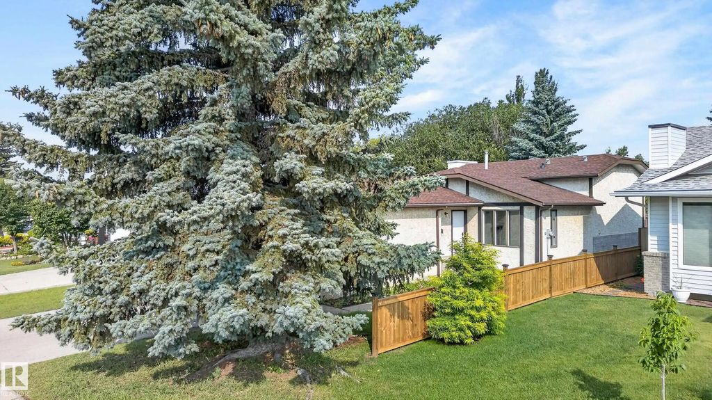 3722 34a Avenue, Edmonton