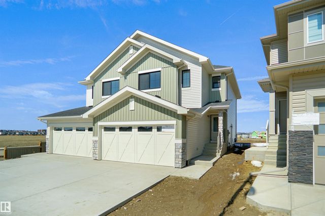 4385 Clayton Way Sw, Edmonton