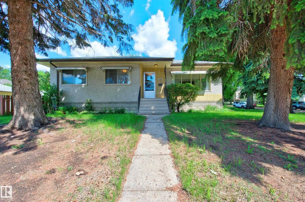 7704 104 Avenue, Edmonton