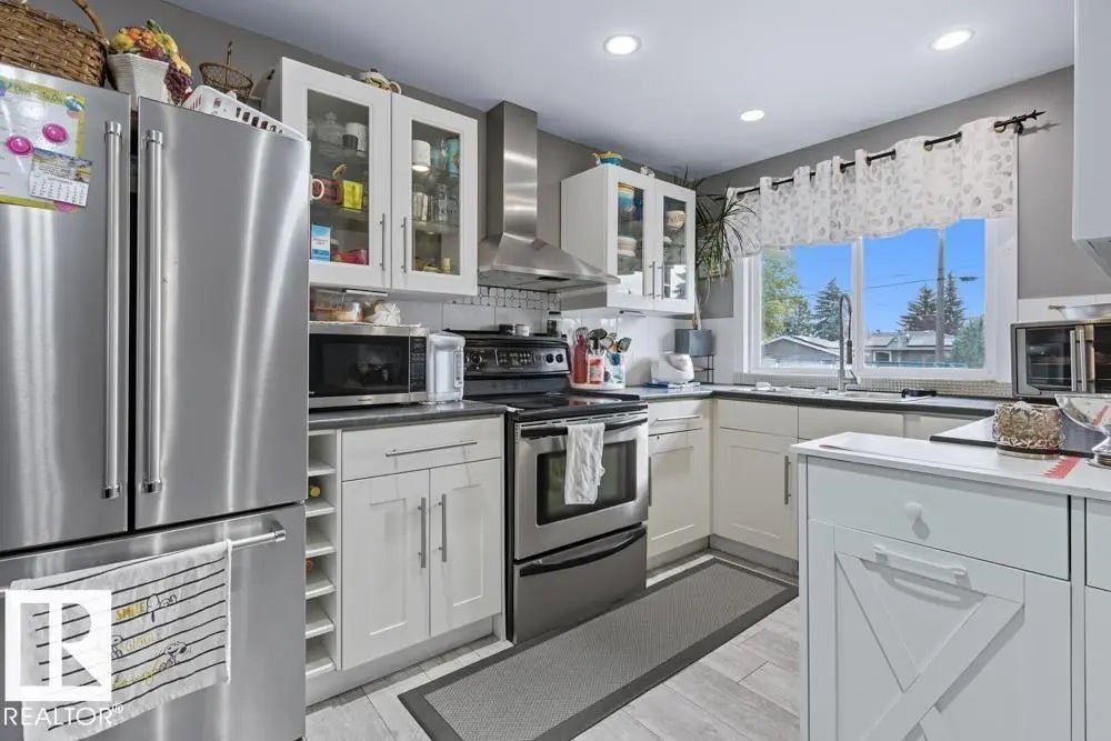 9211 69 Street, Edmonton