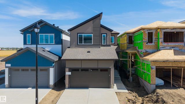 798 Bank Drive, Leduc