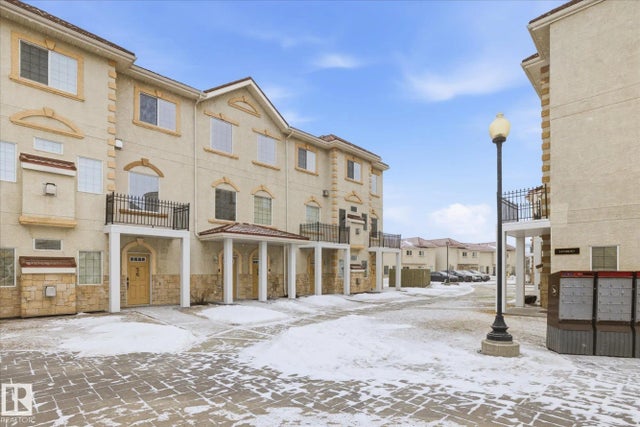 55 13825 155 Avenue Nw, Edmonton