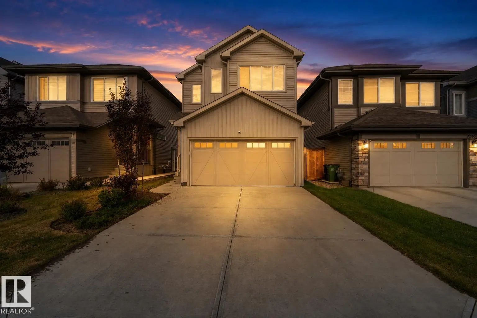 Photo for MLS®# E4507234 - home for sale at 9232 224 St Nw Northwest, Secord, Edmonton AB