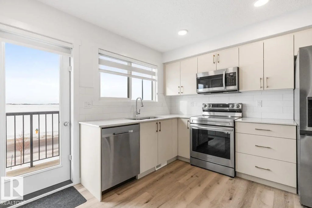 2057 192 Street, Edmonton