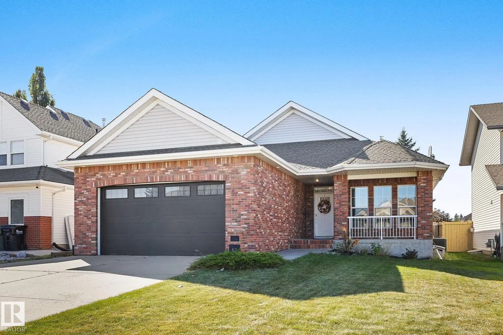 17 Ridgerock Point(e), Sherwood Park