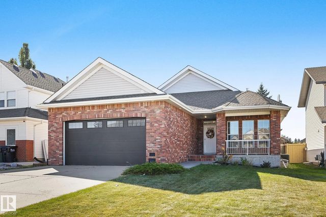 17 Ridgerock Point(e), Sherwood Park