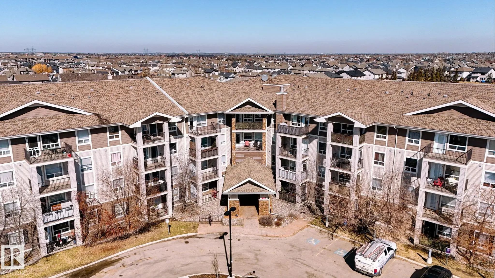 7226 7327 South Terwillegar Drive, Edmonton
