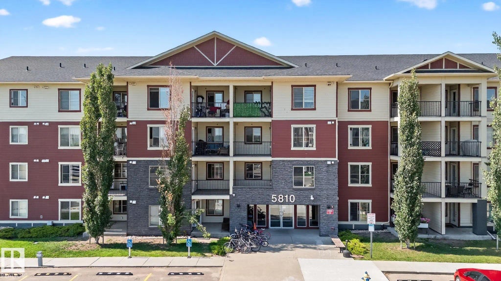 208 5810 Mullen Place, Edmonton