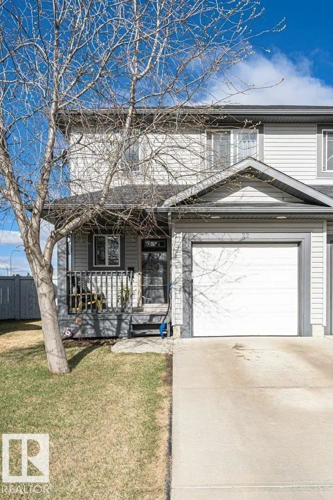 Photo for MLS®# E4485757 - home for sale at 22 Reed Court, South Fort, Fort Saskatchewan AB