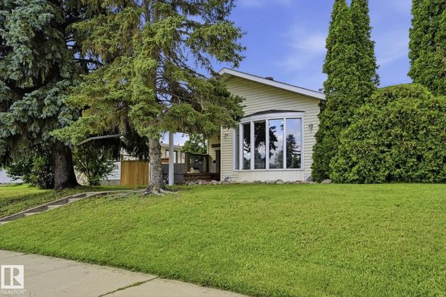 10528 45 Street Nw, Edmonton