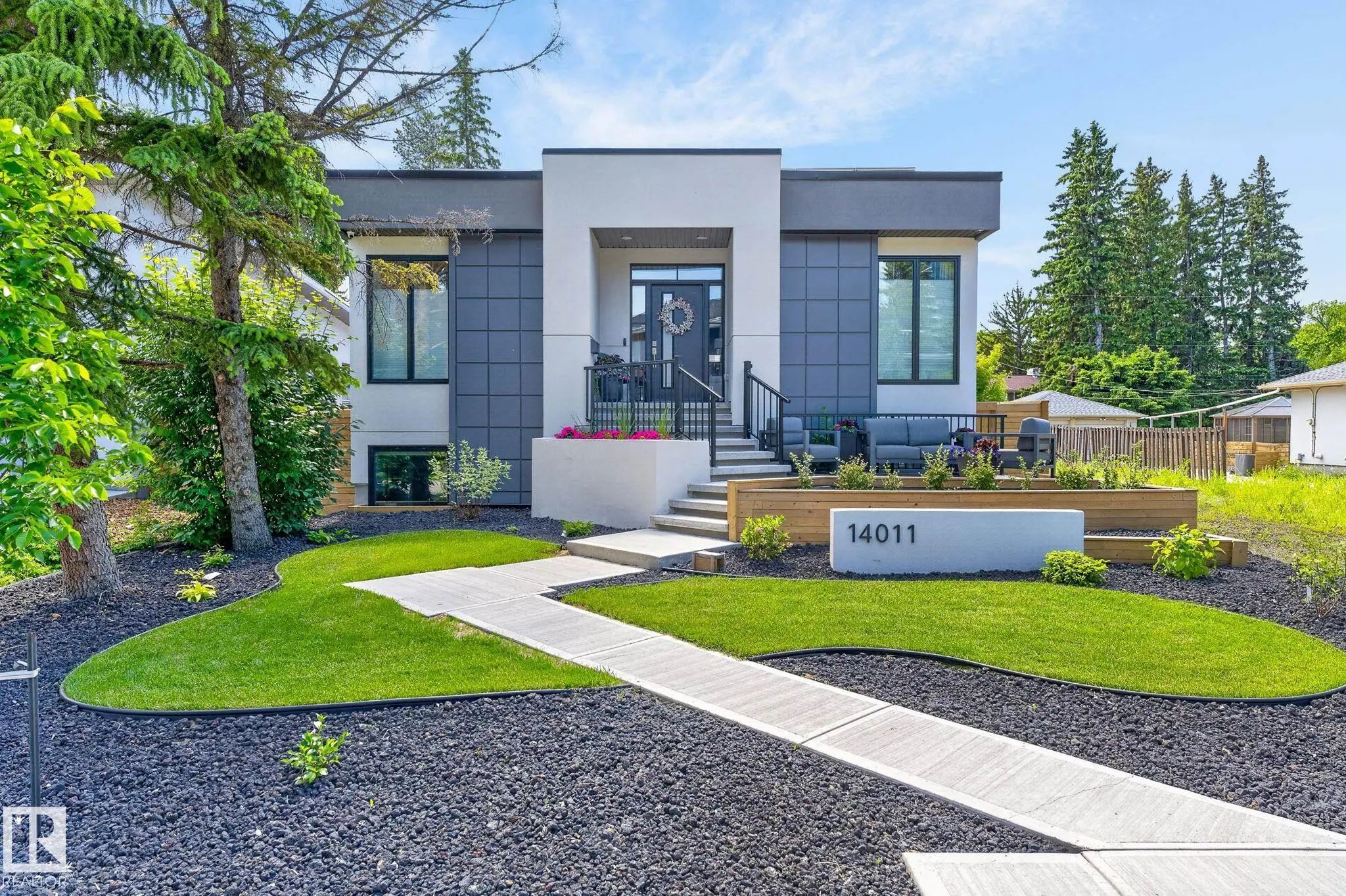 14011 101 Avenue, Edmonton