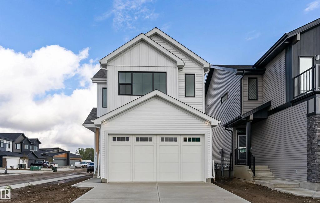 210 Stetson Loop, Ardrossan