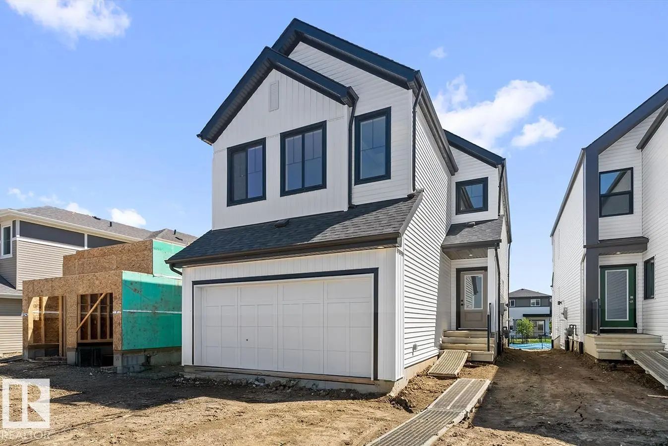 Single Family Home for Sale in Edmonton, AB