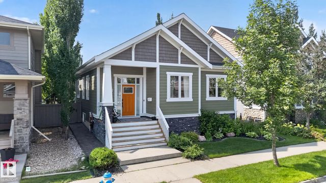 2327 Frezenberg Avenue Nw, Edmonton