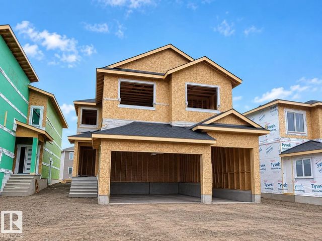 Photo for MLS®# E4494594 - home for sale at 94 Mockingbird Crescent, South Fort, Fort Saskatchewan AB