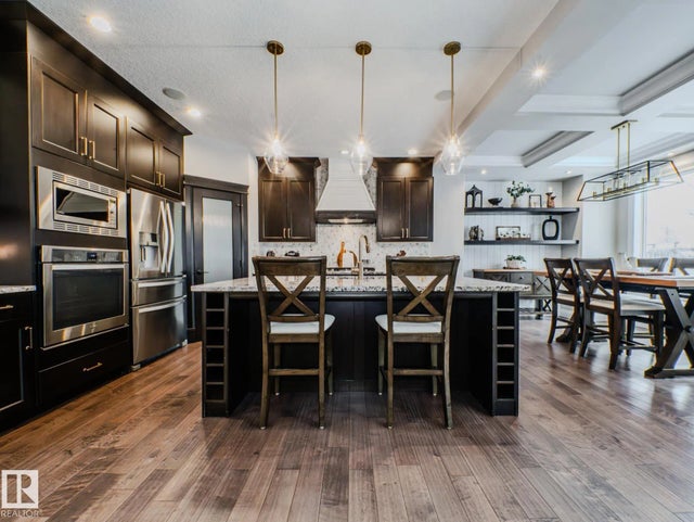 2611 Blue Jay Close Nw, Edmonton