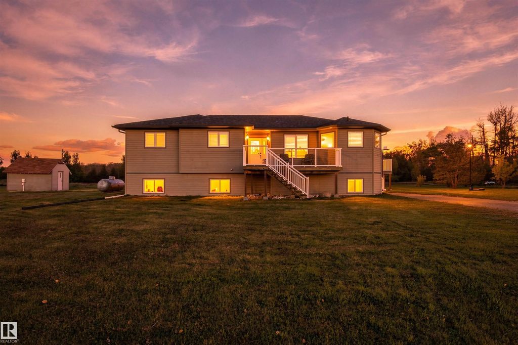 654043 Rge Road 222, Rural Athabasca County