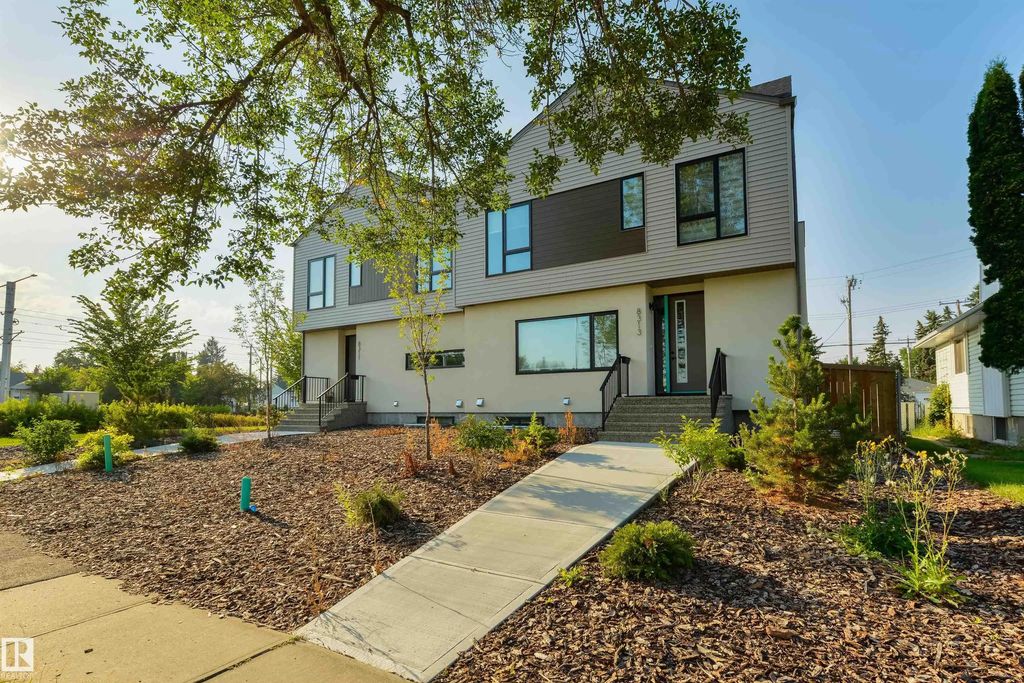 8313 76 Avenue, Edmonton