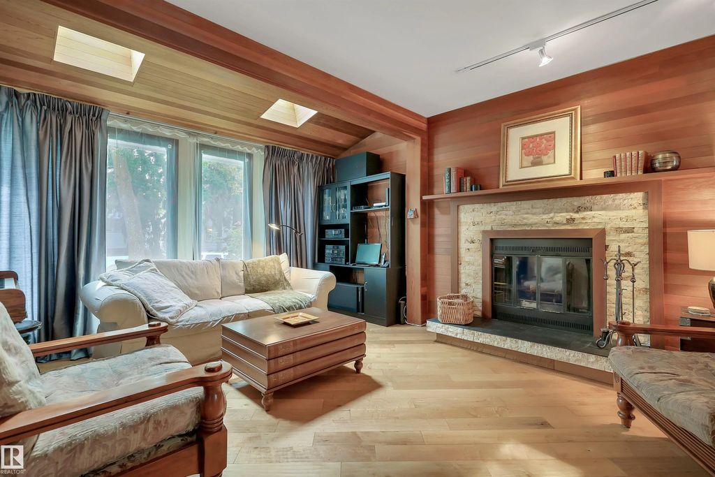10524 75 Avenue, Edmonton