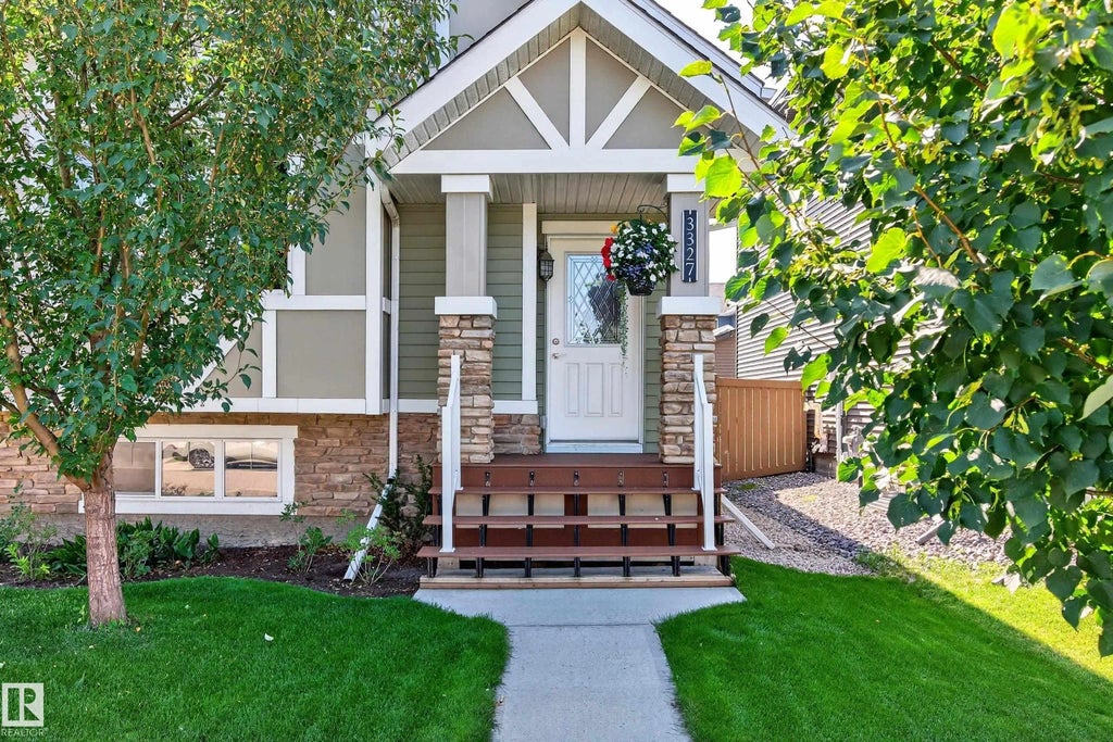 3327 Weidle Way, Edmonton