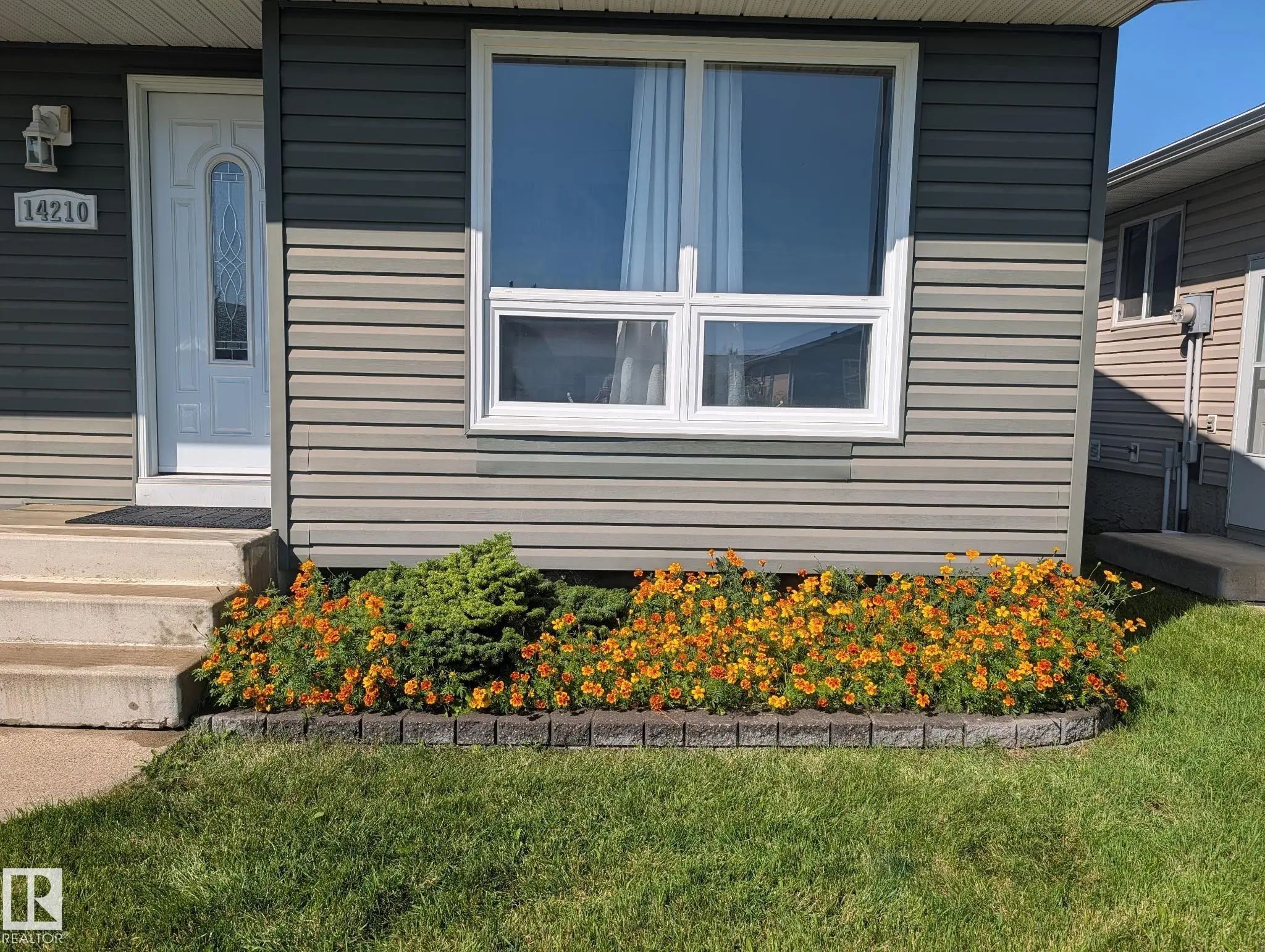 14210 22a Street, Edmonton