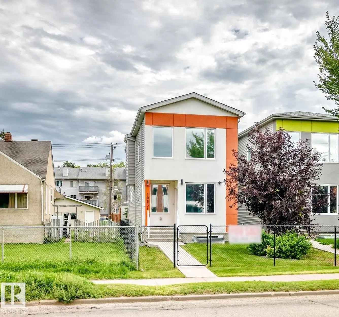 Single Family Property for Sale at 10831 109 Street Northwest, Edmonton: MLS®# E4505025