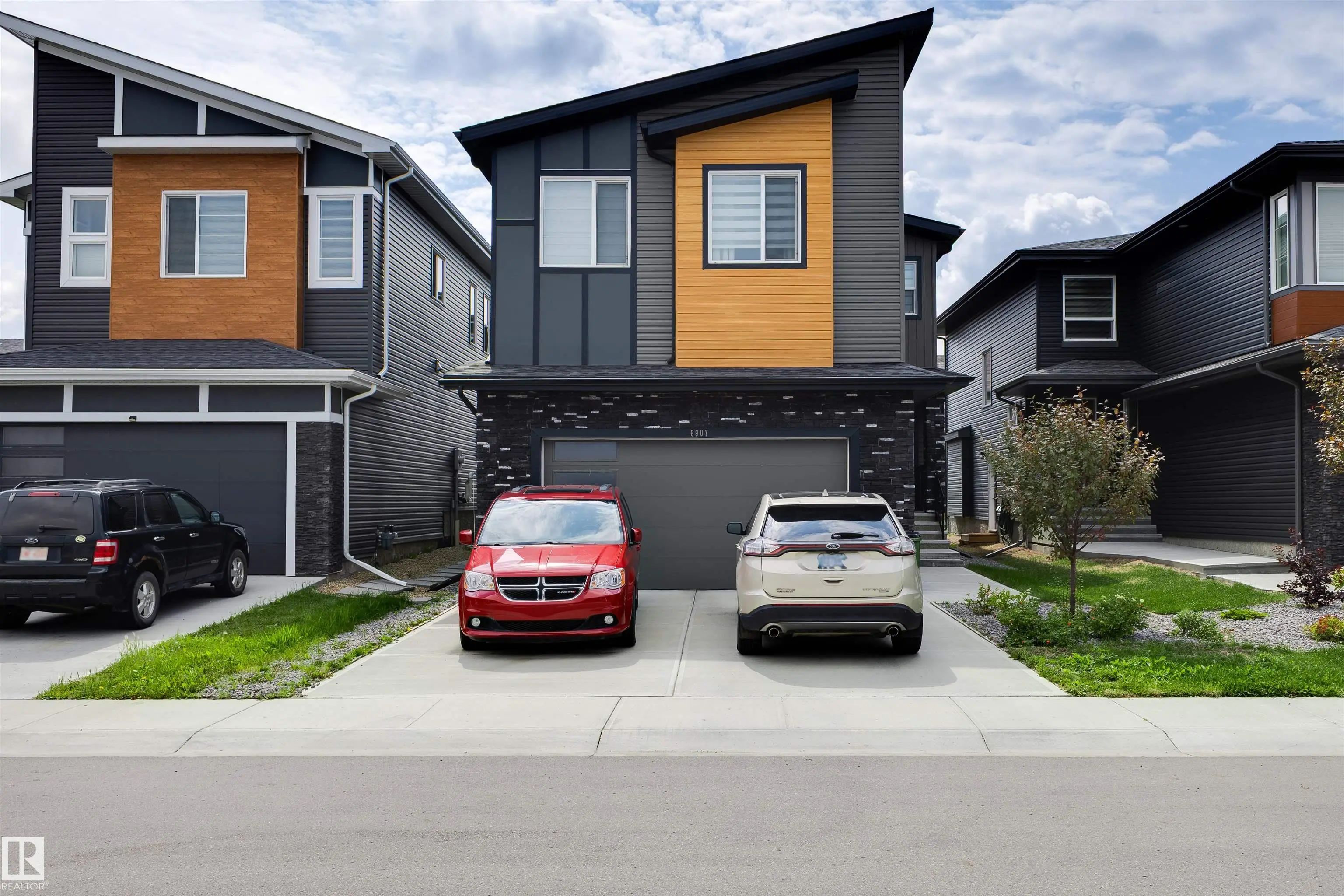 Photo of Listing #E4503495