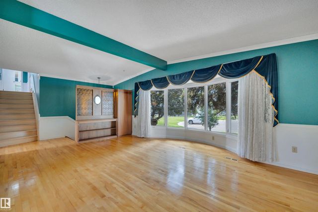 7604 149 Avenue Nw, Edmonton