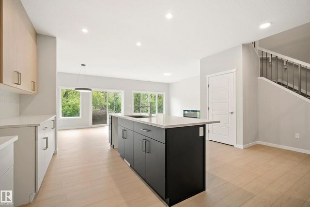 17731 7 Street Ne, Edmonton