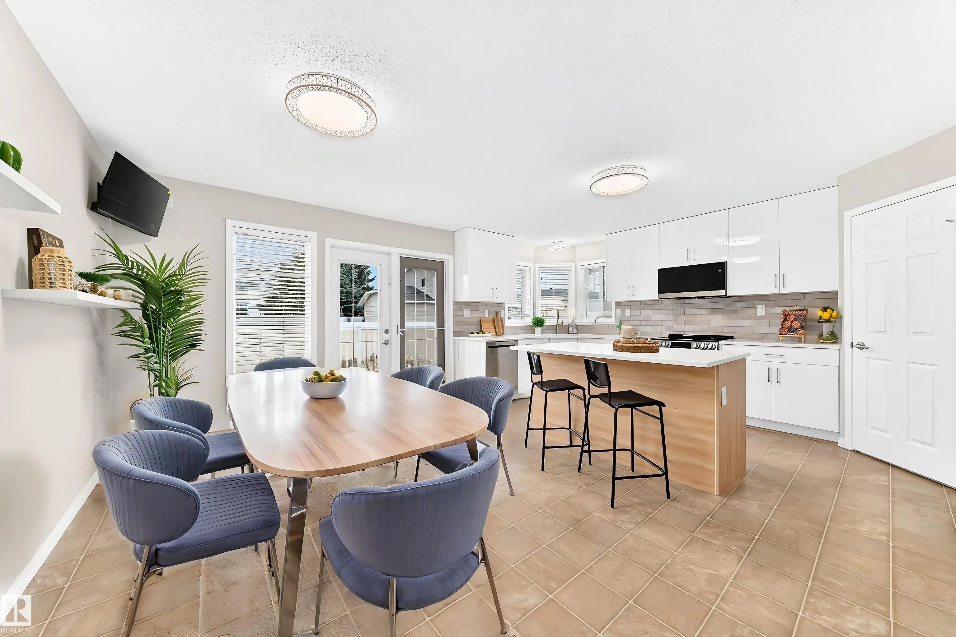 Edmonton Home for Sale: Condo / Townhouse Listing in Pollard Meadows