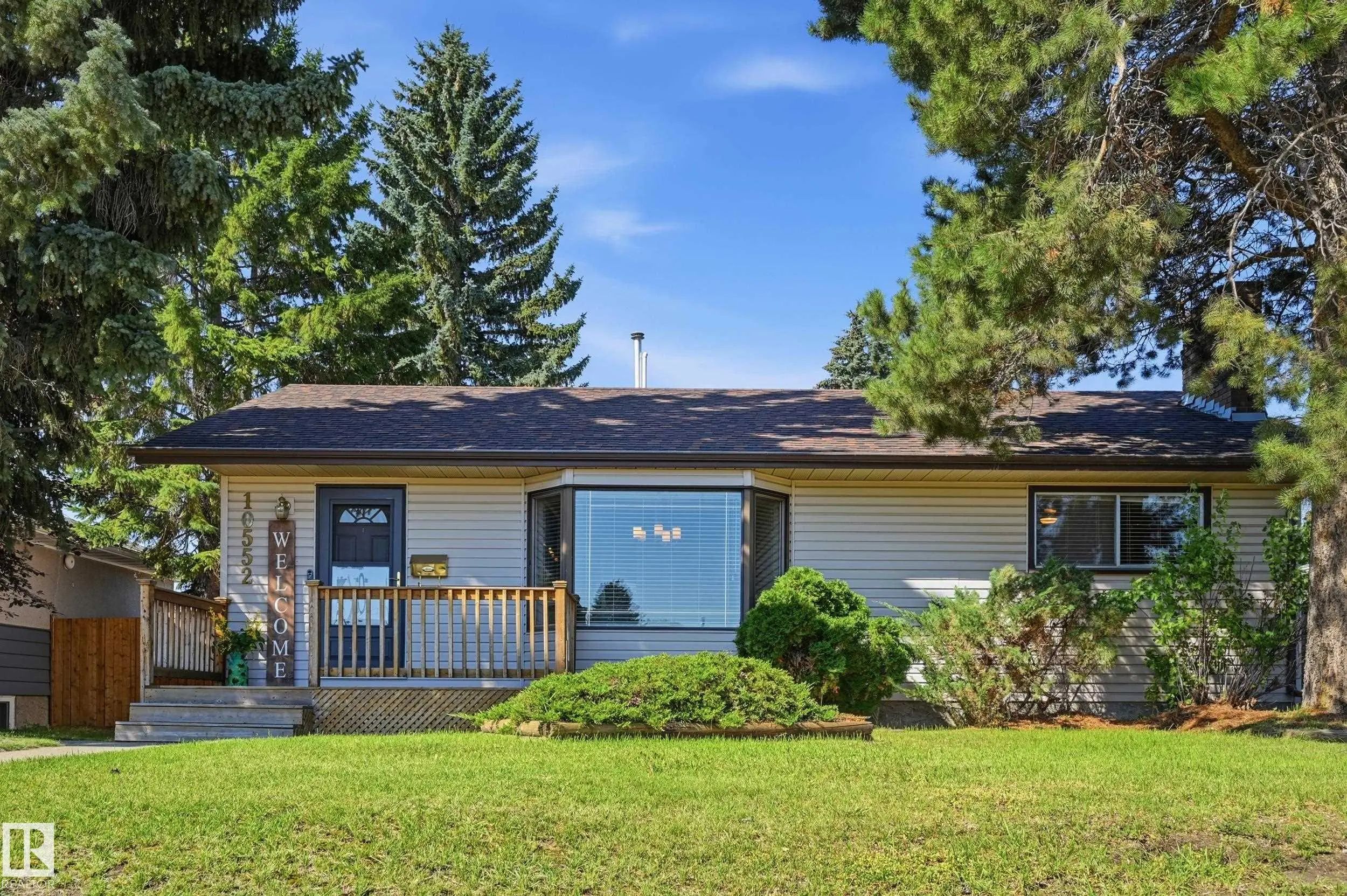 Single Family Home for Sale in Edmonton, AB