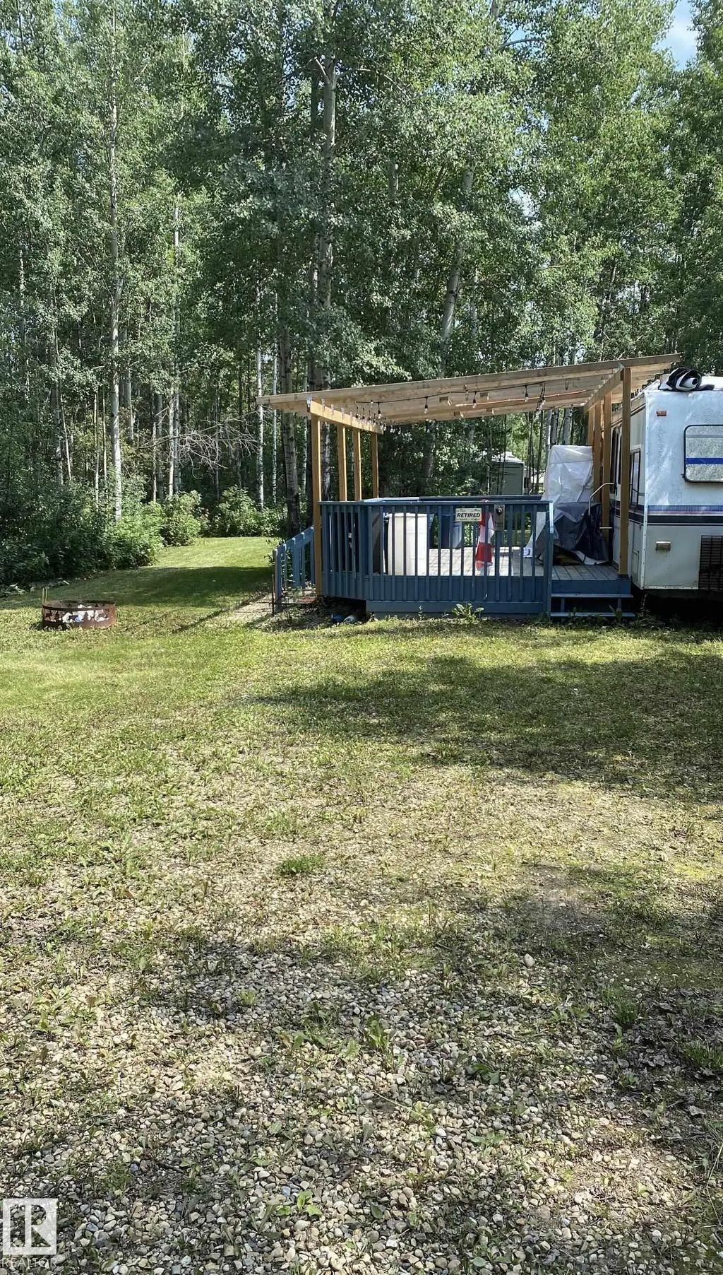 7 Village West, Rural Wetaskiwin County