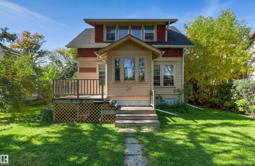 10966 128 Street, Edmonton