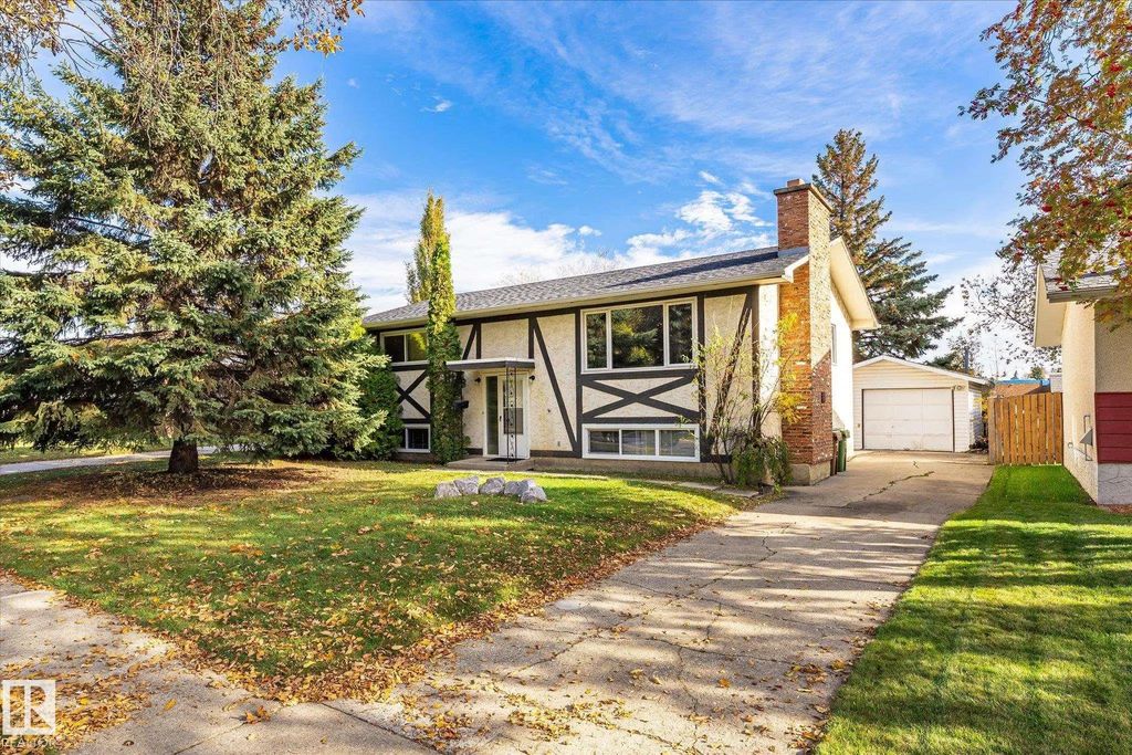 5 Marchand Place, St. Albert