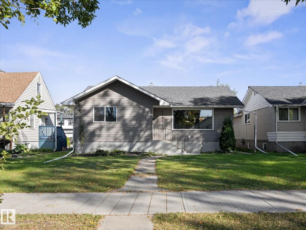 11211 104 Street, Edmonton