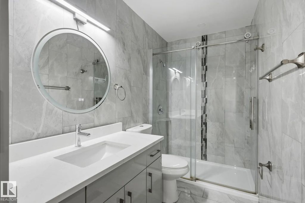 419 Dunluce Road, Edmonton