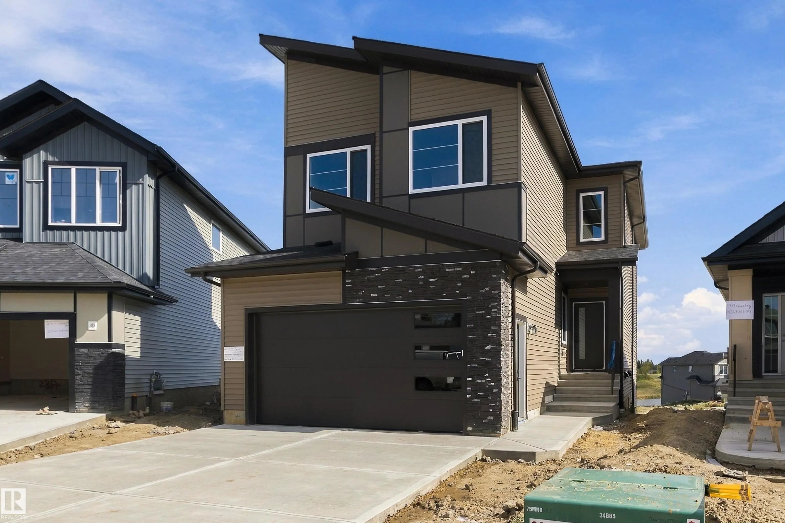Photo of Listing #E4508396