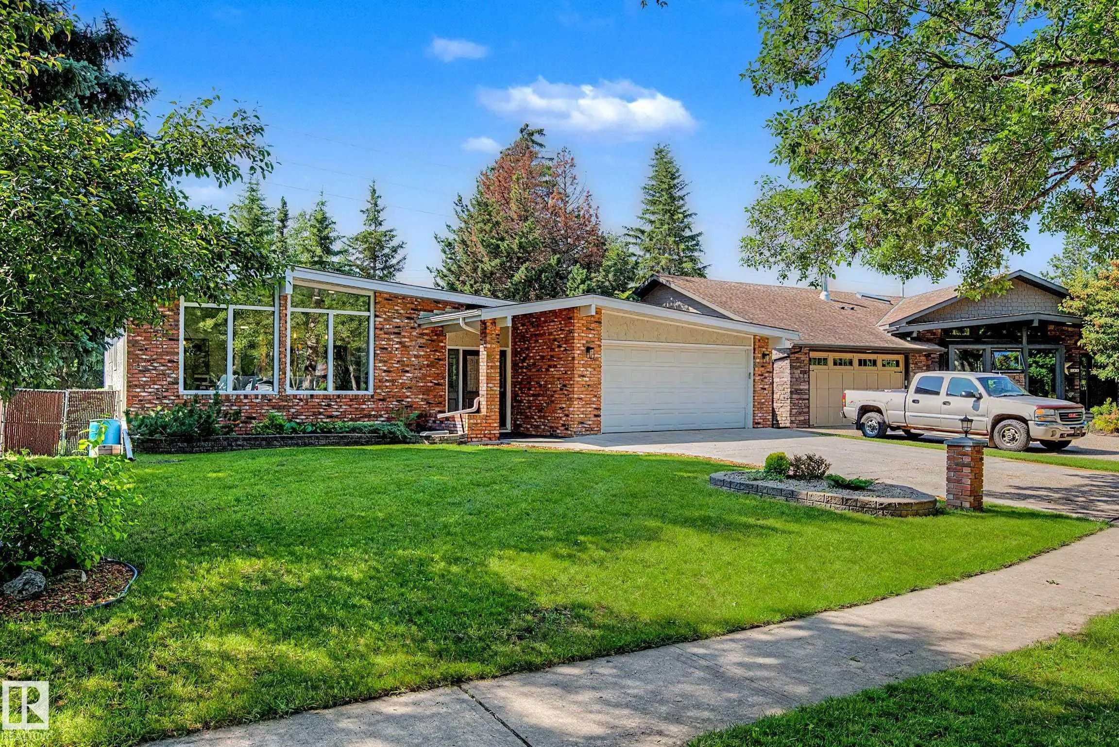 Real Estate Listing in Grandin, St. Albert