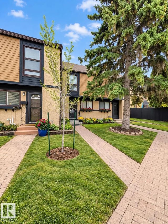 12034 25 Ave Nw, Edmonton