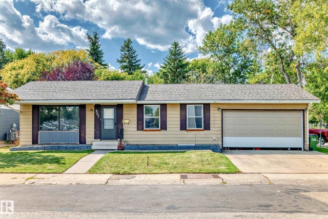 207 Homestead Crescent Nw, Edmonton