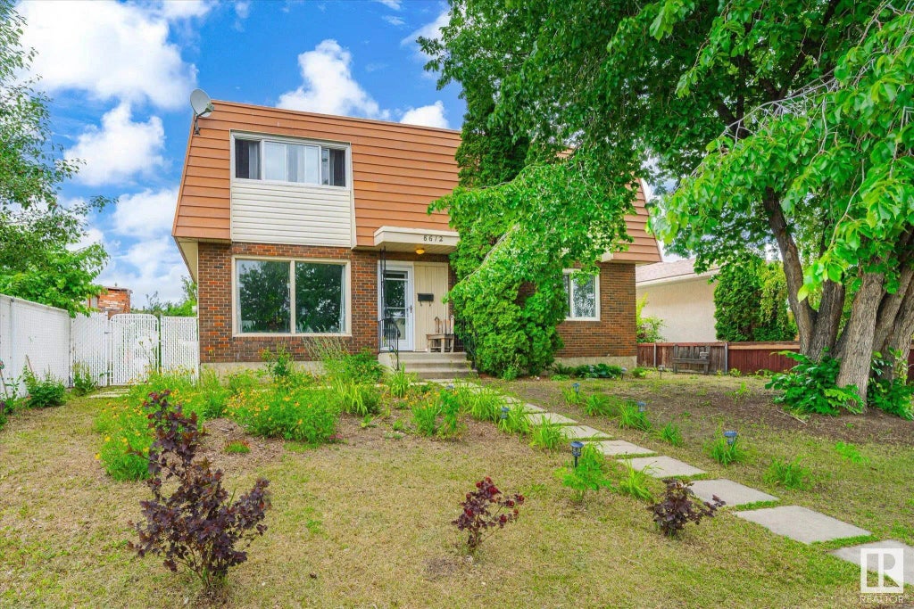 8612 141 Avenue, Edmonton