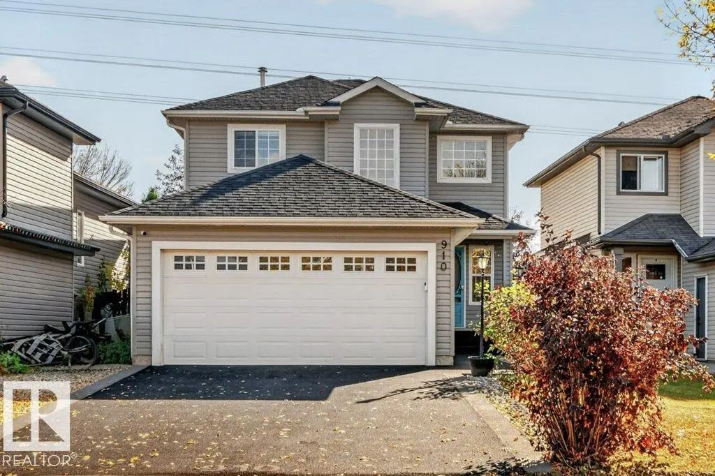 910 Oakland Boulevard, Devon