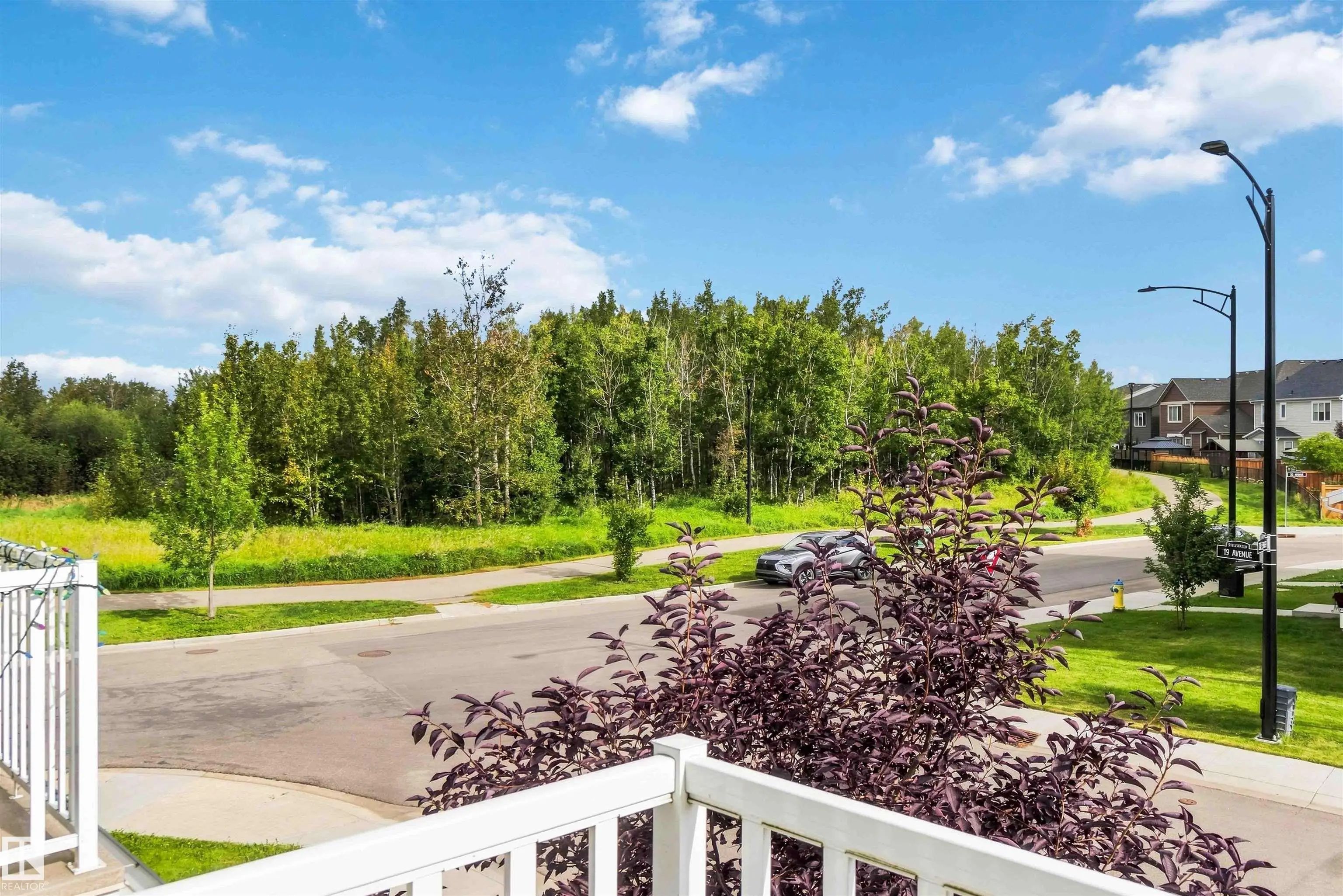 Edmonton Home for Sale: Single Family Listing in Stillwater