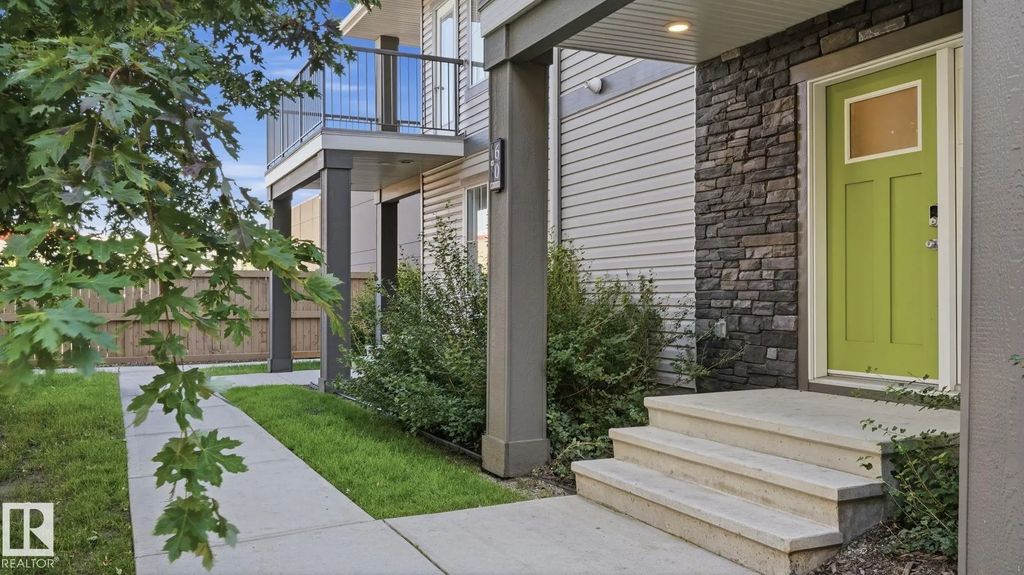 60 12815 Cumberland Rd, Edmonton