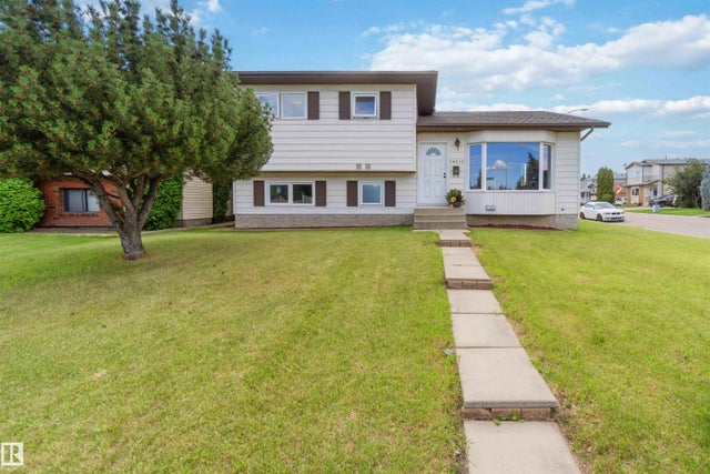 18519 57 Avenue Nw, Edmonton